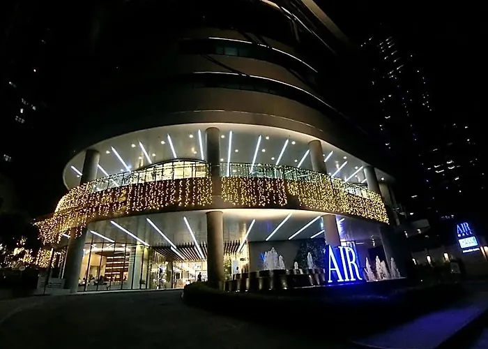 Maru Air 48f; 2br-4pax, 2 Double Beds Makati 3* マニラ市