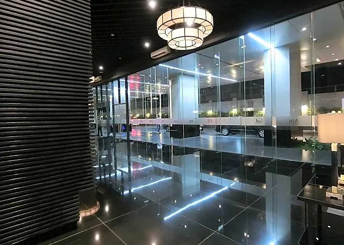 Maru Air 48f; 2br-4pax, 2 Double Beds Makati ホテル マニラ市