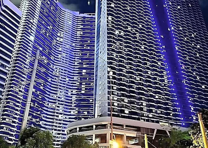 Maru Air 48f; 2br-4pax, 2 Double Beds Makati ホテル